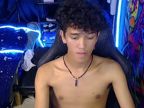 hugekenbigcock webcam