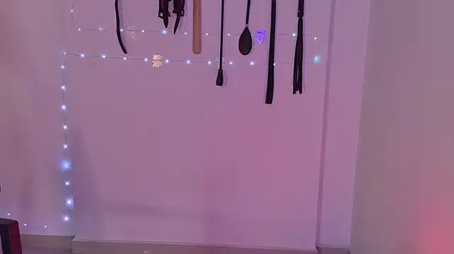 nina_kink webcam