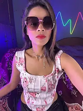 Ivy_the_goddess webcam