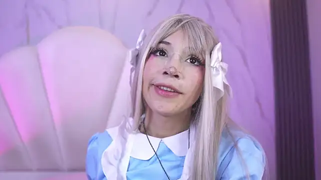AliiceWonderland_ webcam