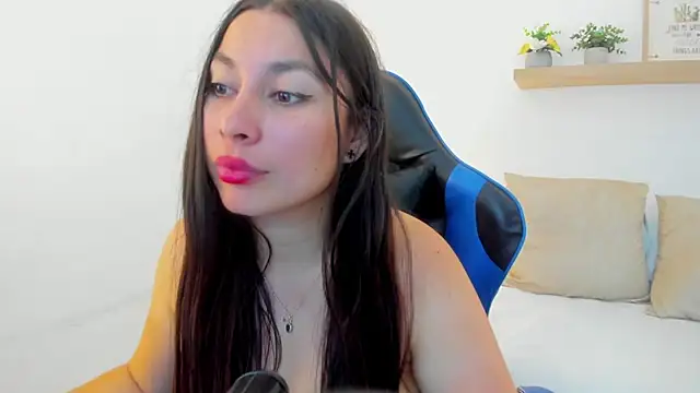 bella_99_ webcam