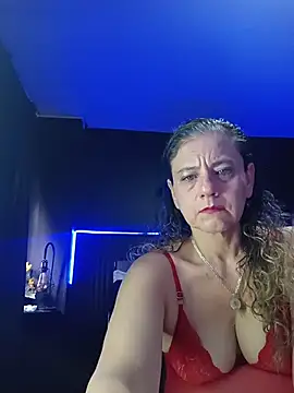 sasi_luna 😴 naked cam