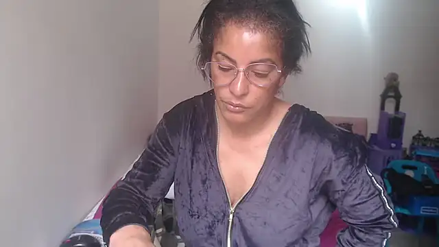 kateleyagrey