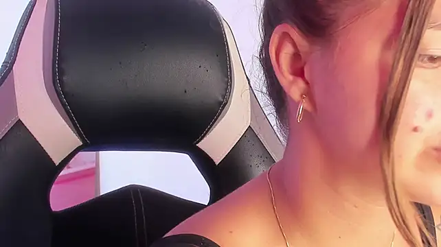 PaigeJayden webcam