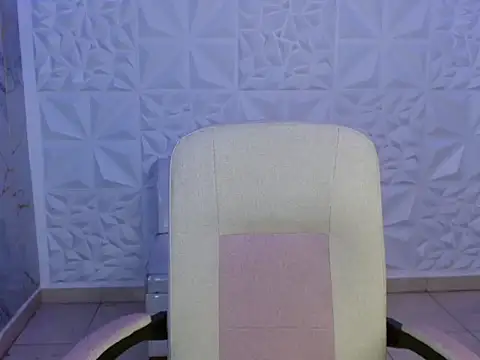naomis_36 webcam