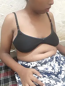 Your_Alinaa webcam
