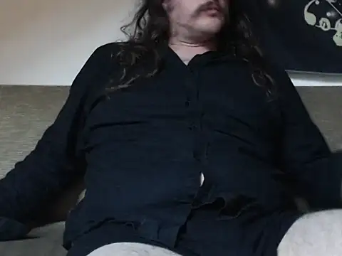 maxstache webcam