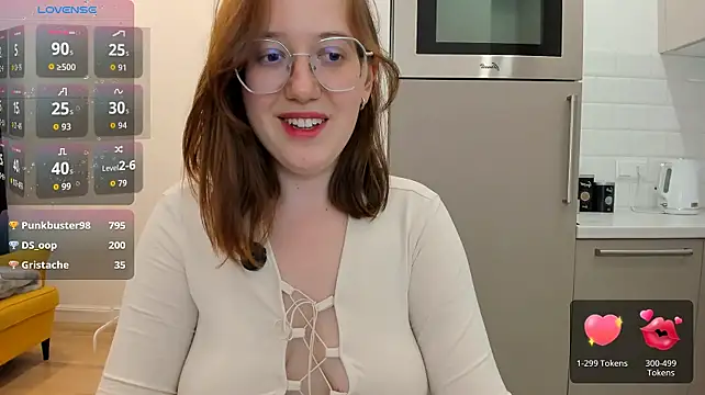 Charmy_Gracy webcam