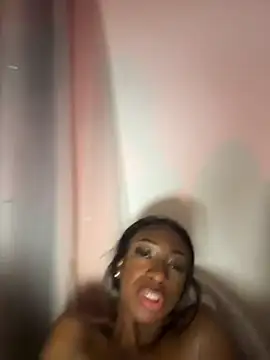 Nina_Velveta live sex cam
