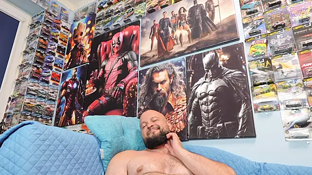Muscle_Bear webcam