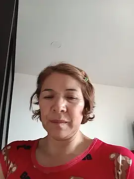 MiaIsabela_ webcam