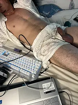 AngelLatinBoy webcam