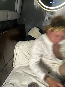 AngelLatinBoy webcam