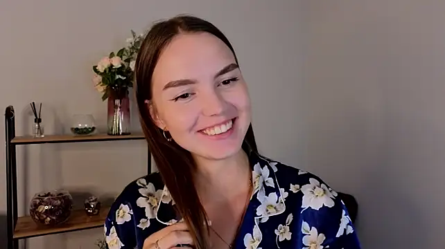 Nicole_Keller webcam