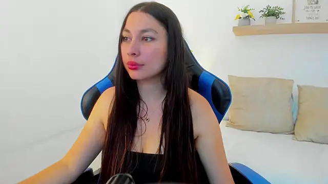 bella_99_ webcam