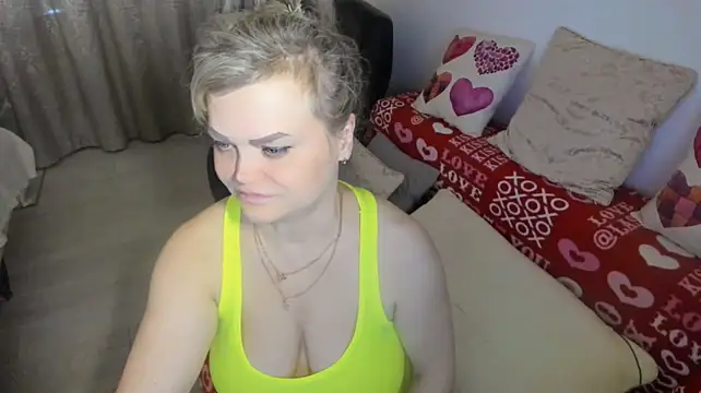 MildMature webcam