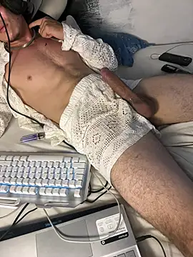 AngelLatinBoy webcam