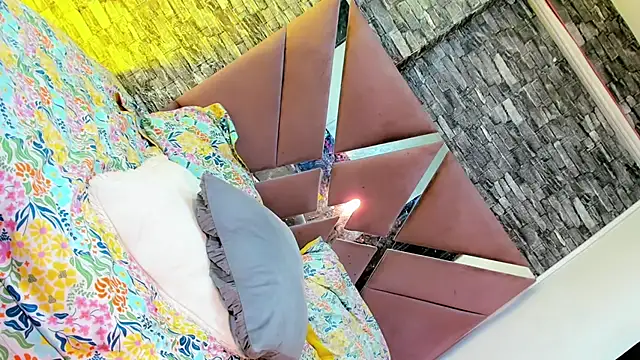 Keily_Tsx1 webcam