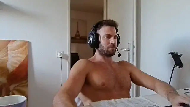 alpha-hunk webcam