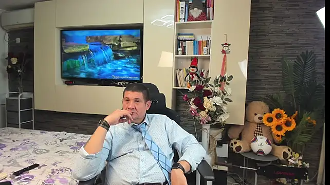 SpartacusDaddy48 webcam