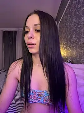 Olivia_Noor webcam