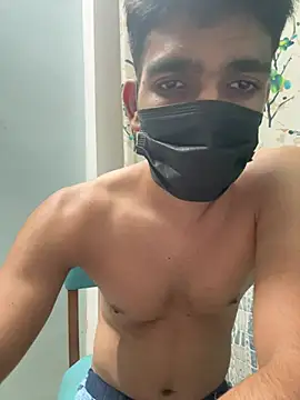 Naughtytomboy78 webcam
