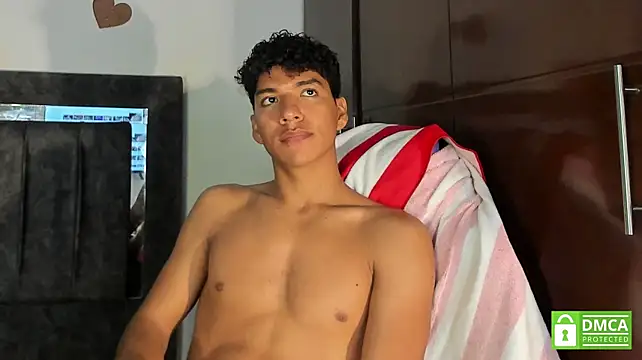 Maximiliano_Young webcam