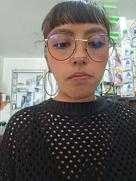 Cute_hollywood1 webcam