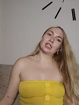 KisaVixen live