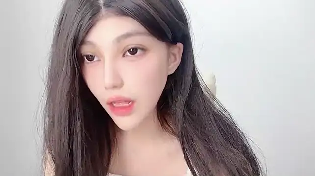 jiangjiang2005 webcam