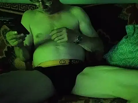cumloverboyxx69 webcam