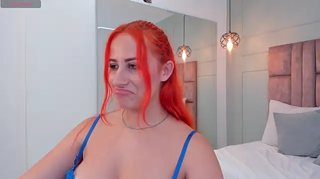 saray_marquez 🤕 live webcam