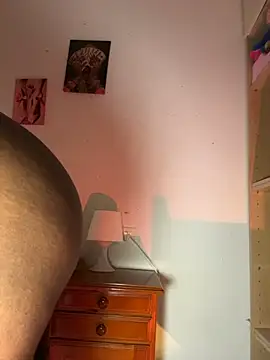 Nina_Velveta webcam