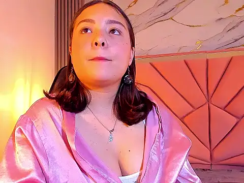 PamelaCollinsVS webcam
