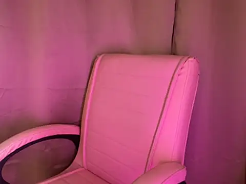 Its_cherry_magic webcam