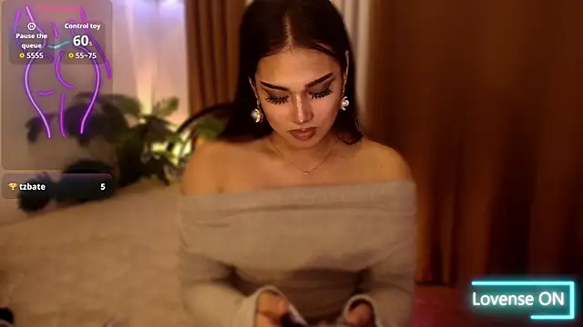 magnificent_kitana webcam