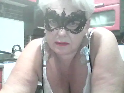 Lisa_Suzie 🤞 free nude cam