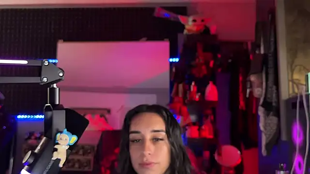 xoFrankie webcam