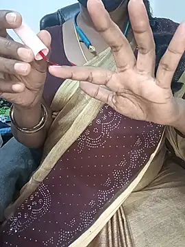 Tamil-hotwife webcam