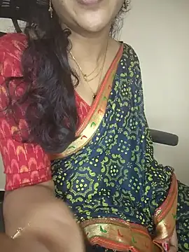 Cute-Smiely-Queen-Telugu