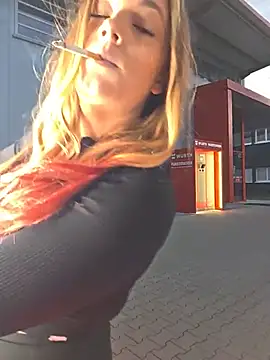 Luna_Lynn webcam