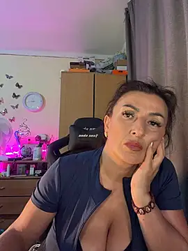 Hotangel75 webcam