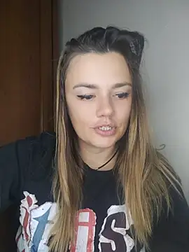KrissSexi webcam