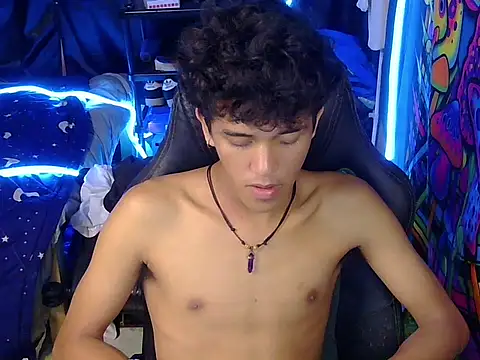 hugekenbigcock