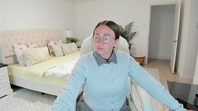 Vika73 🥜 sex chat