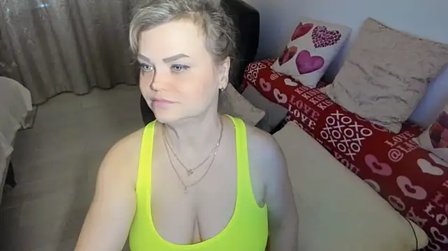 MildMature private cam to cam show