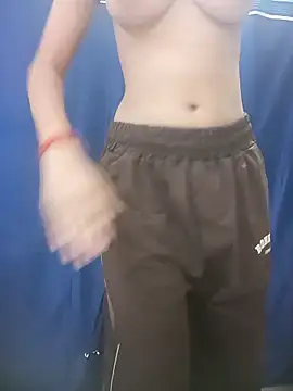 Naira_Singh7 Live Webcam on Stripchat