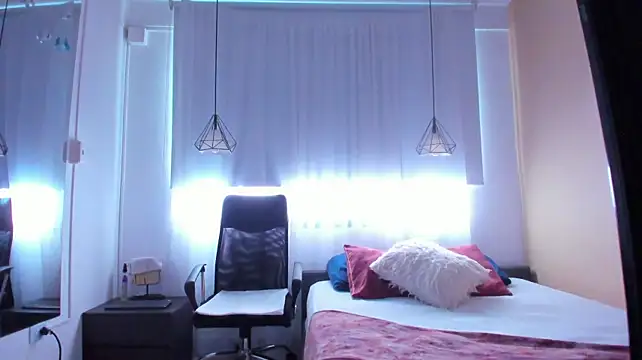 liabell_ webcam