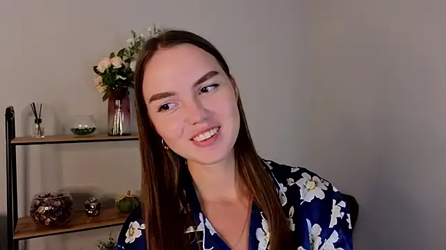 Nicole_Keller 😖 adult webcam chat