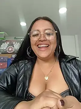 Mia_Risky-1 Live Webcam on Stripchat